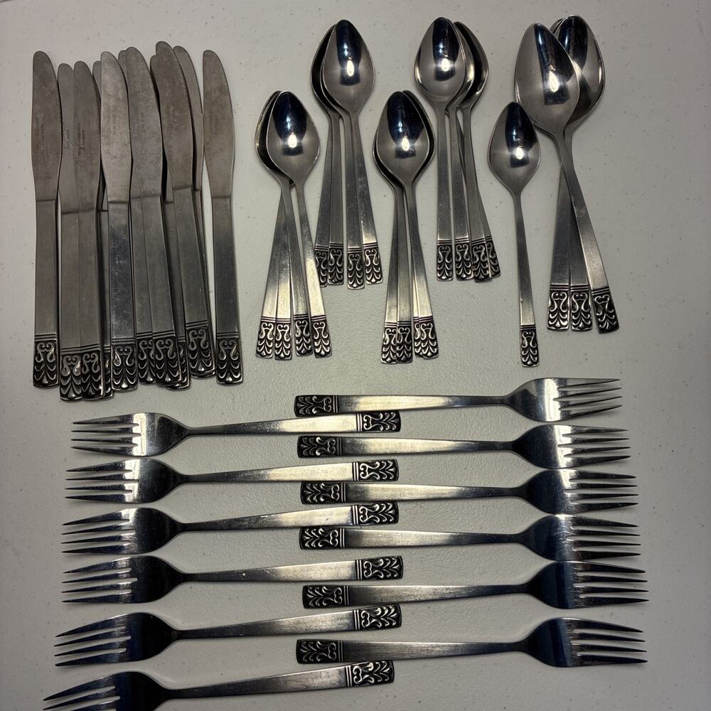 Vintage Carlyle Stainless Steel Flatware Set MCM CAMEO Design 43 pc Hong Kong